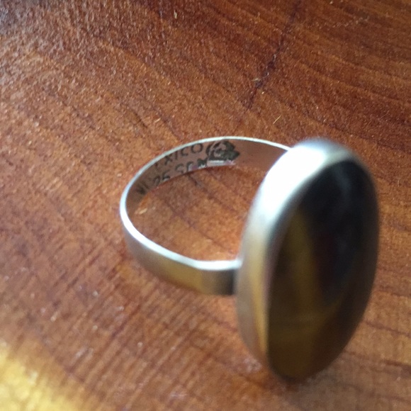 Sterling cats eye ring - Picture 3 of 6